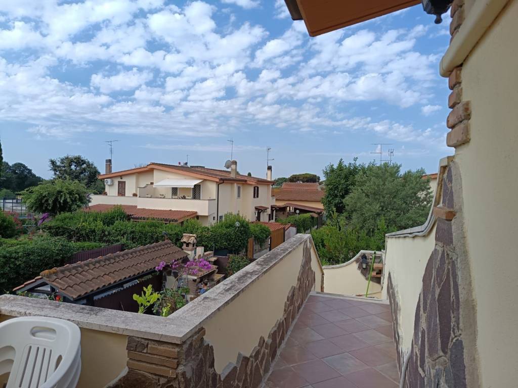 casa indipendente in vendita ad Anzio in zona Lido dei Pini