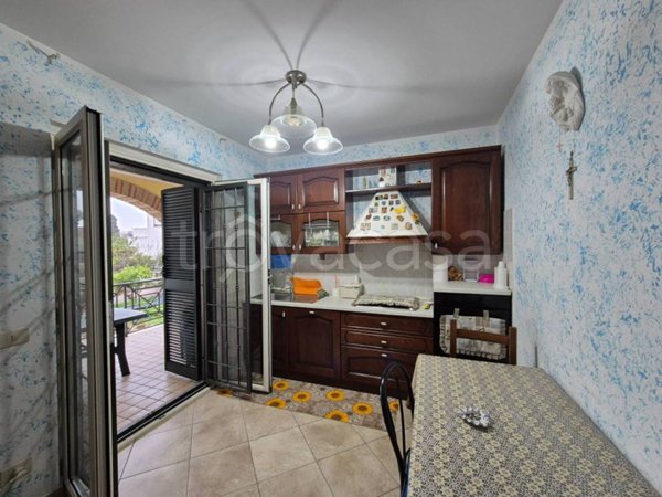 casa indipendente in vendita ad Anzio in zona Marechiaro