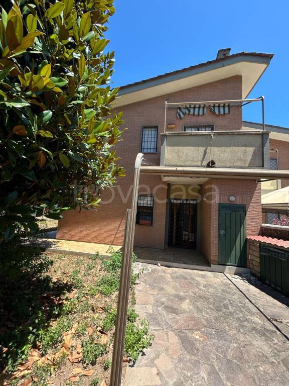 casa indipendente in vendita ad Anzio in zona Mare