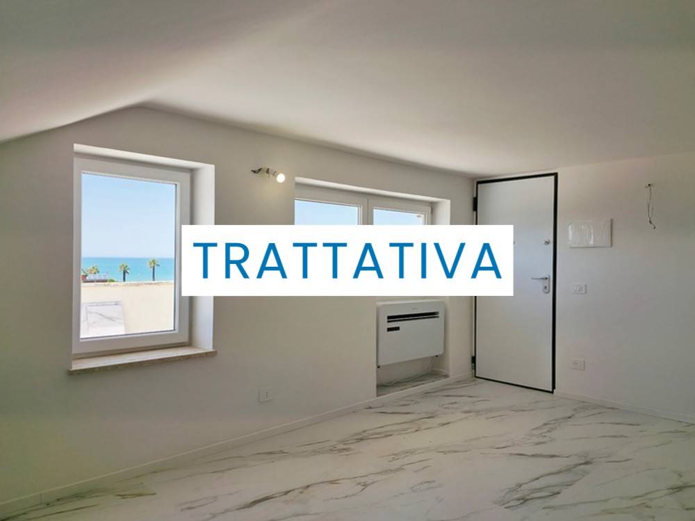 appartamento in vendita ad Anzio in zona Mare