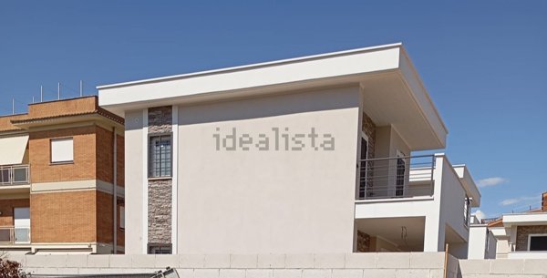appartamento in vendita ad Anzio in zona Mare