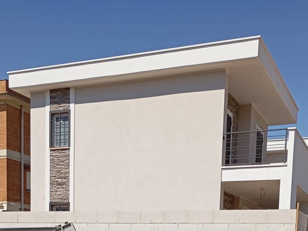 appartamento in vendita ad Anzio in zona Mare
