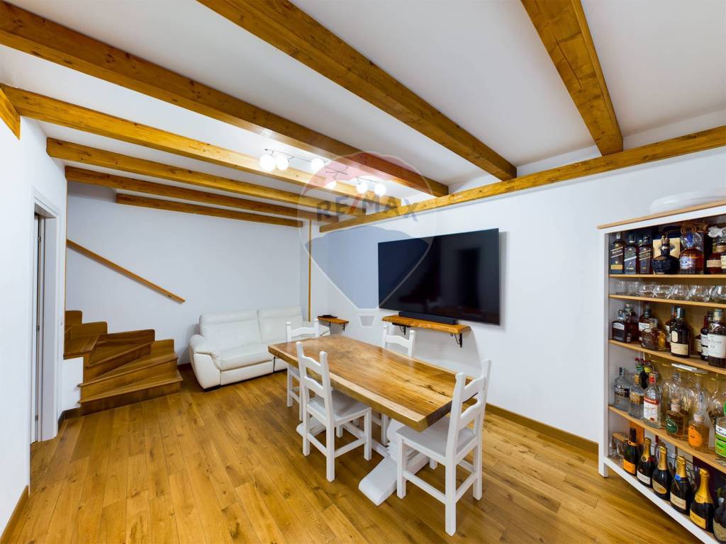 casa indipendente in vendita ad Anzio in zona Mare