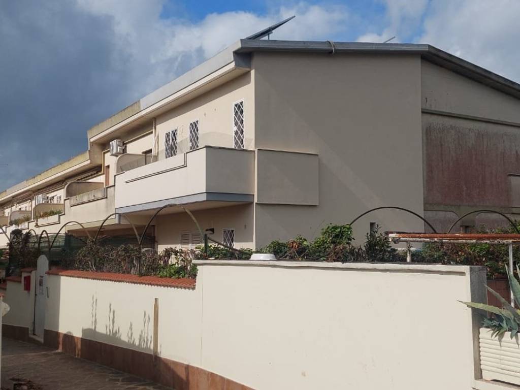 casa indipendente in vendita ad Anzio in zona Mare