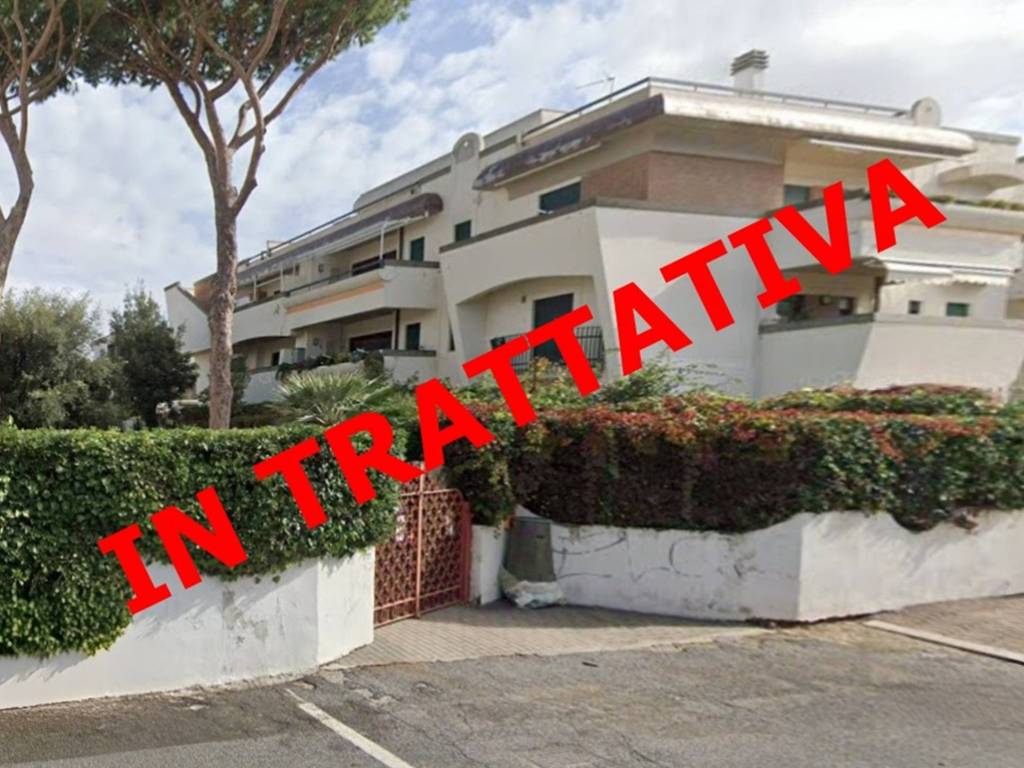 appartamento in vendita ad Anzio in zona Mare