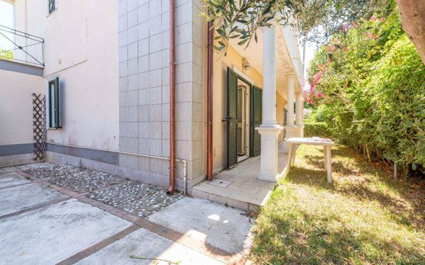 appartamento in vendita ad Anzio in zona Anzio Colonia