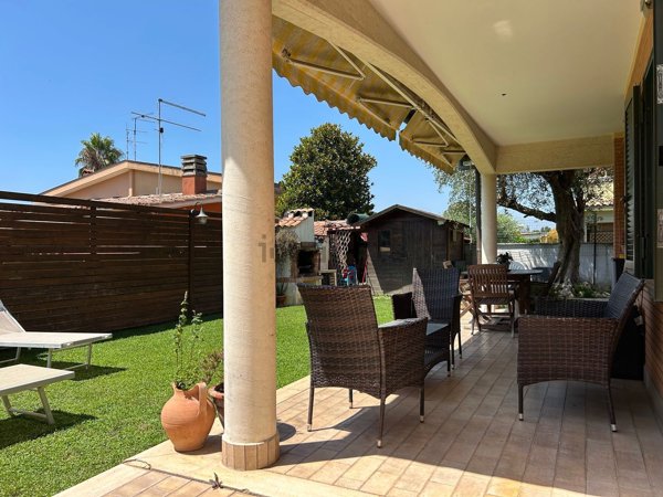 casa indipendente in vendita ad Anzio