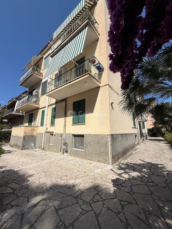 appartamento in vendita ad Anzio in zona Mare