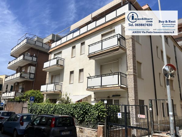 appartamento in vendita ad Anzio in zona Mare