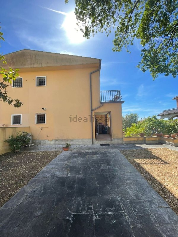 casa indipendente in vendita ad Anzio in zona Villa Claudia