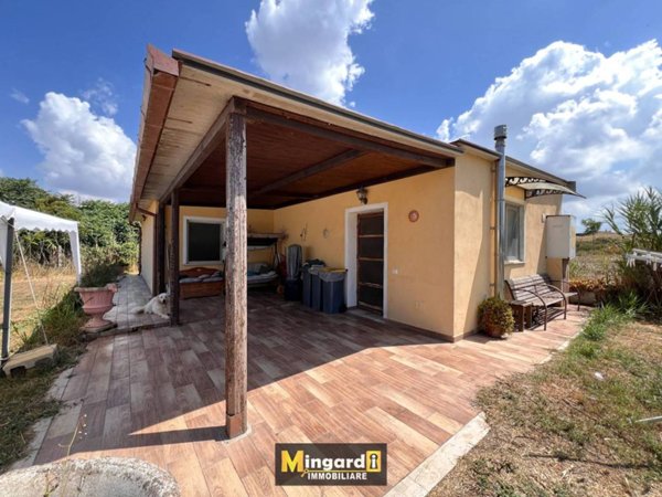 casa indipendente in vendita ad Anzio in zona Lido dei Pini