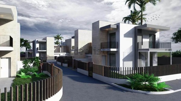 casa indipendente in vendita ad Anzio