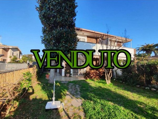 casa indipendente in vendita ad Anzio in zona Mare