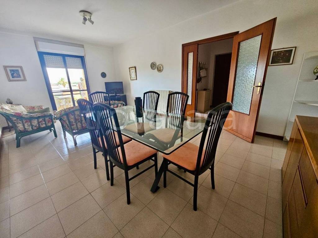 appartamento in vendita ad Anzio in zona Mare
