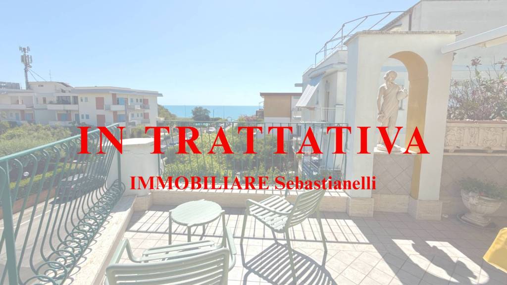 appartamento in vendita ad Anzio in zona Mare