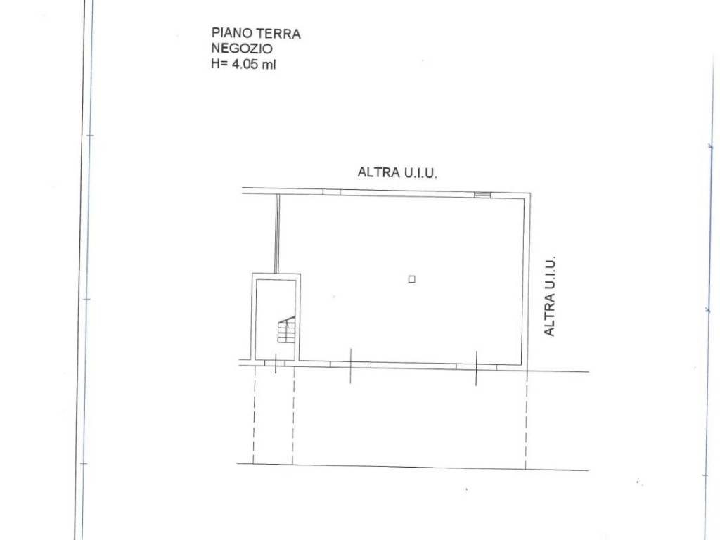 negozio in vendita ad Anzio in zona Cincinnato