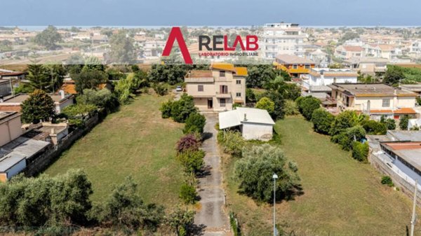 casa indipendente in vendita ad Anzio in zona Stazione
