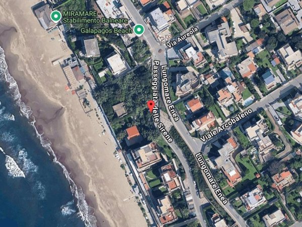 casa indipendente in vendita ad Anzio in zona Mare