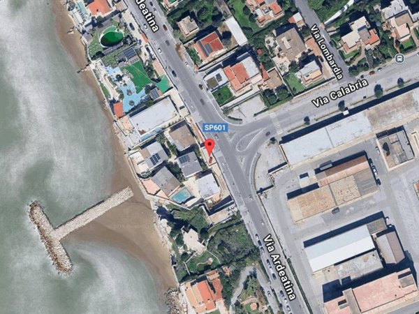 appartamento in vendita ad Anzio in zona Anzio Colonia