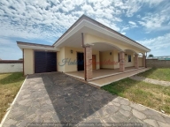 casa indipendente in vendita ad Anzio in zona Mare