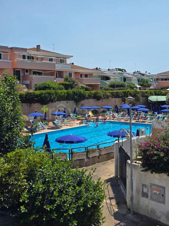 casa indipendente in vendita ad Anzio in zona Villa Claudia