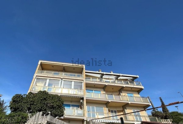 appartamento in vendita ad Anzio in zona Mare