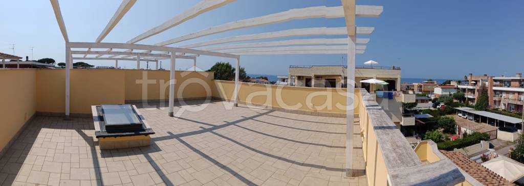 appartamento in vendita ad Anzio in zona Cincinnato