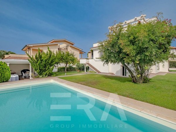 casa indipendente in vendita ad Anzio in zona Cincinnato