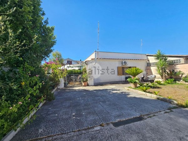 casa indipendente in vendita ad Anzio