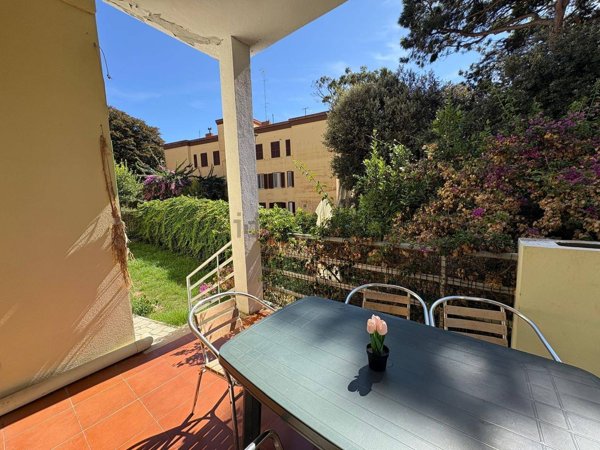 appartamento in vendita ad Anzio in zona Mare