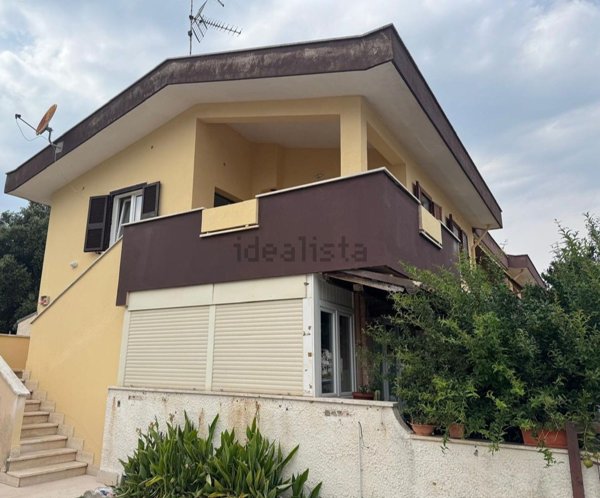 appartamento in vendita ad Anzio in zona Mare