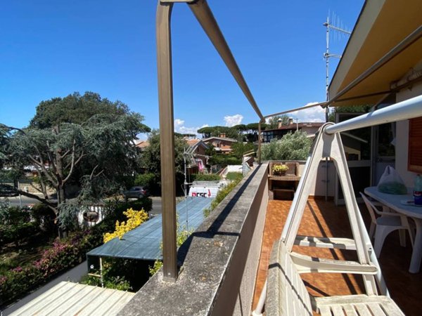 casa indipendente in vendita ad Anzio in zona Mare