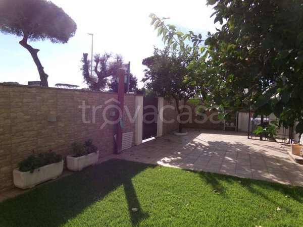 appartamento in vendita ad Anzio in zona Mare