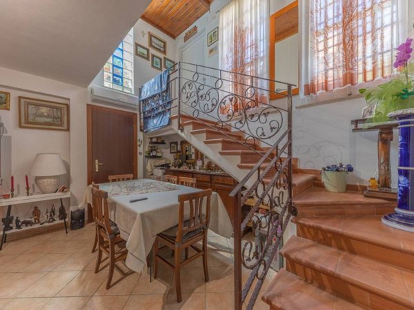 appartamento in vendita ad Anzio in zona Marechiaro