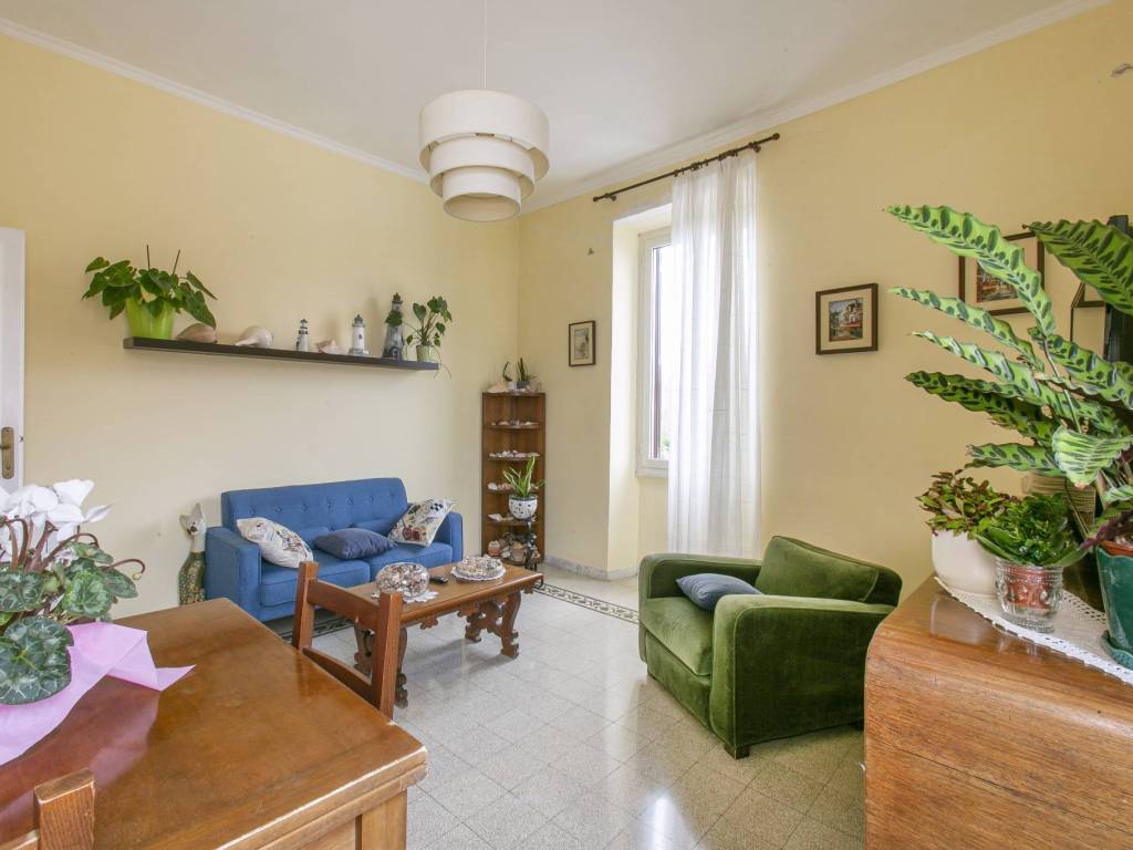 appartamento in vendita ad Anzio in zona Mare