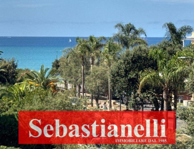 appartamento in vendita ad Anzio in zona Mare