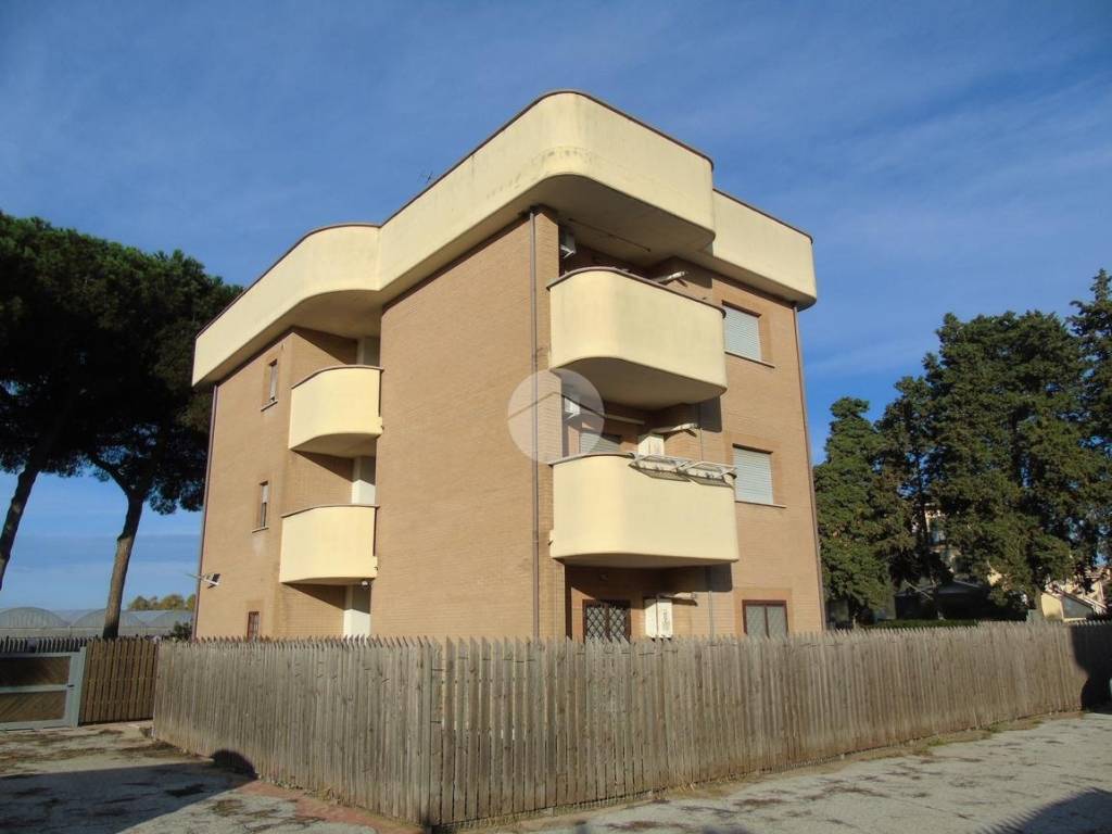 appartamento in vendita ad Anzio in zona Lido dei Pini