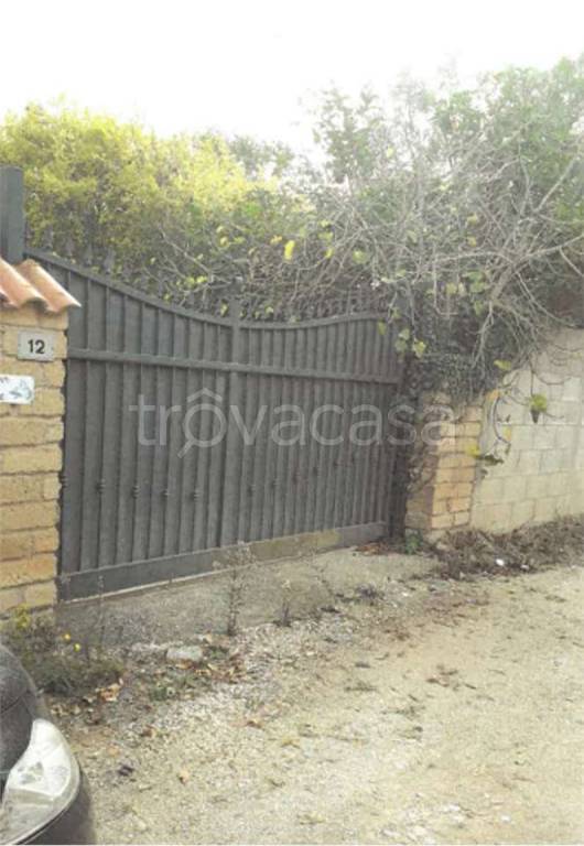 casa indipendente in vendita ad Anzio in zona Mare