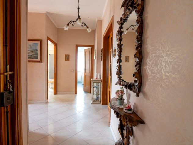 casa indipendente in vendita ad Anzio in zona Villa Claudia