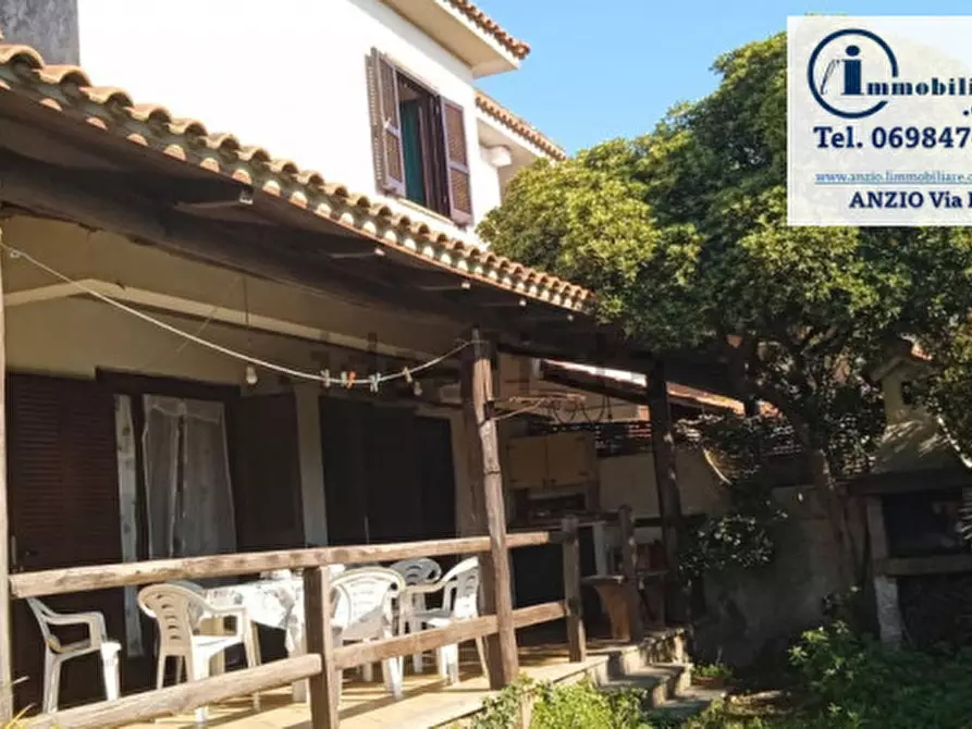 casa semindipendente in vendita ad Anzio in zona Mare