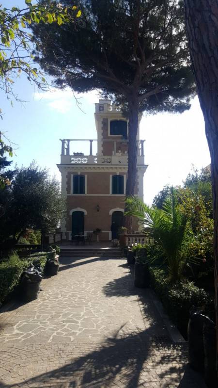attico in vendita ad Anzio in zona Mare