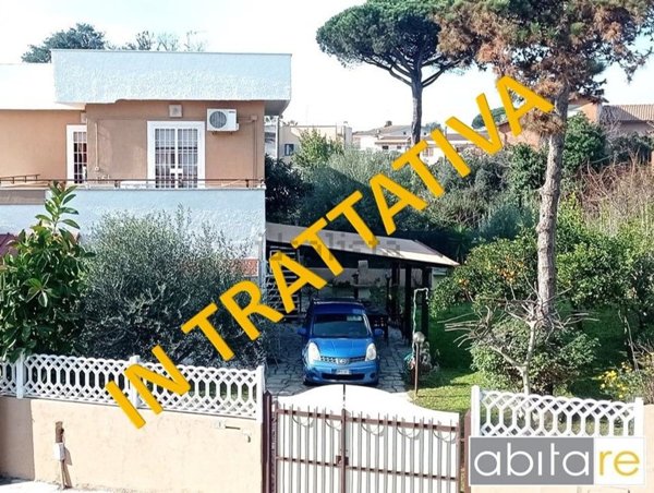 appartamento in vendita ad Anzio in zona Villa Claudia