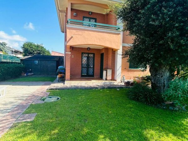 casa indipendente in vendita ad Anzio in zona Lido delle Sirene
