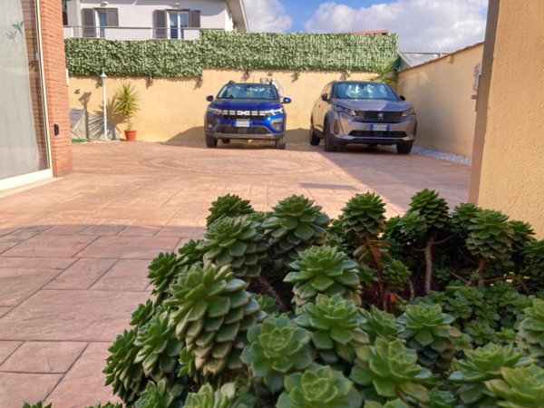 casa indipendente in vendita ad Anzio
