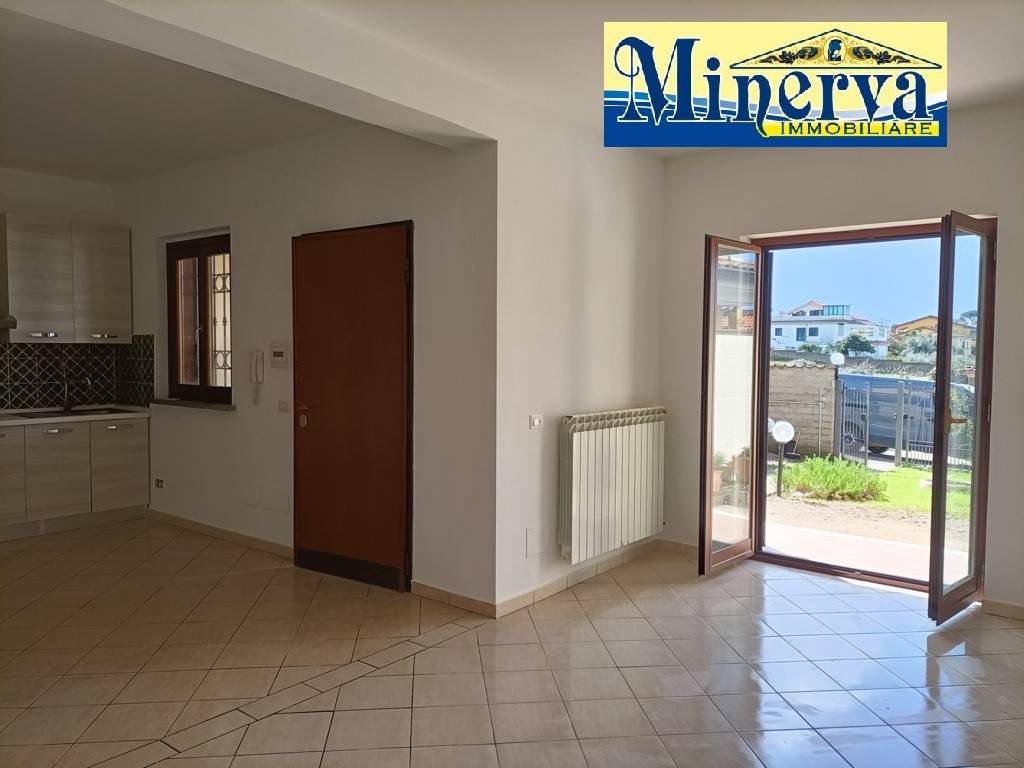 casa indipendente in vendita ad Anzio in zona Stazione