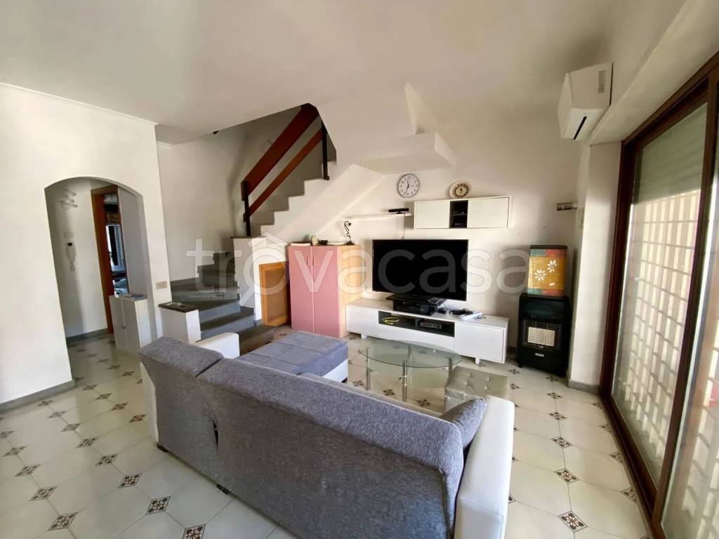 casa indipendente in vendita ad Anzio