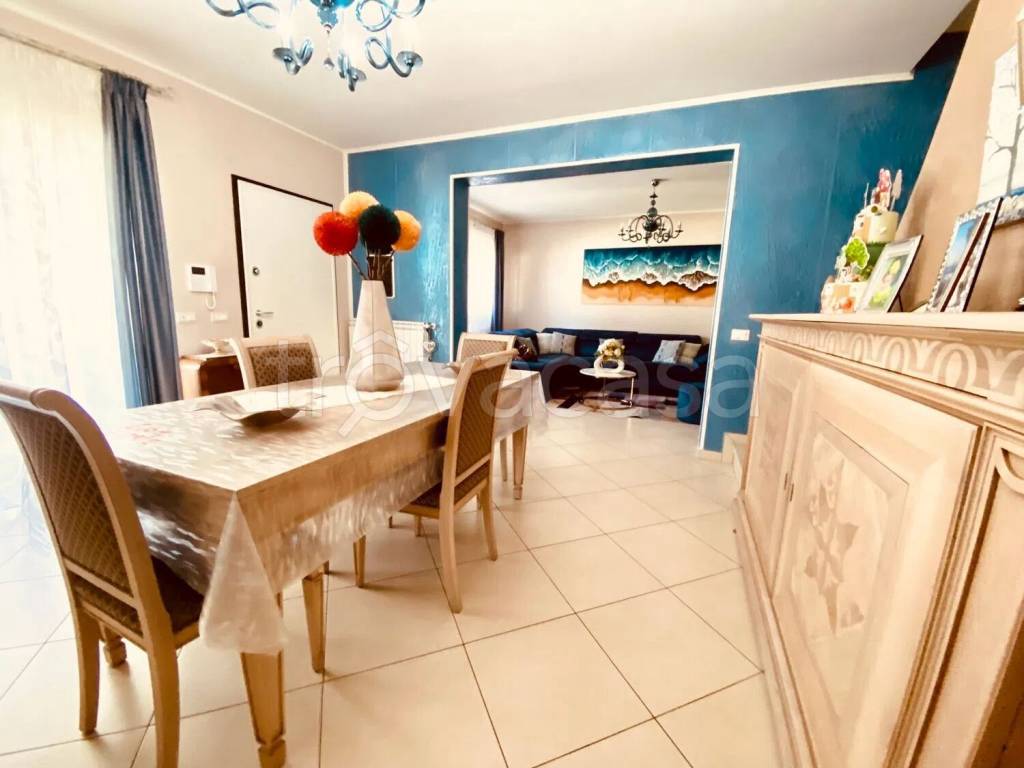 casa indipendente in vendita ad Anzio
