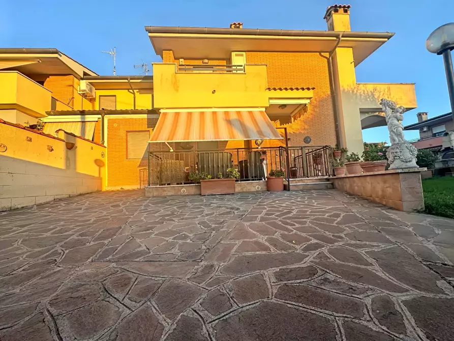 casa indipendente in vendita ad Anzio