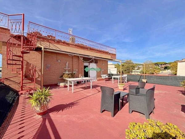 appartamento in vendita ad Anzio in zona Villa Claudia