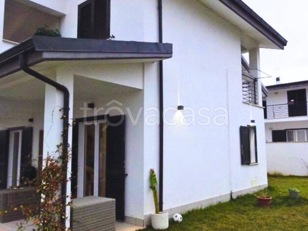 casa indipendente in vendita ad Anzio